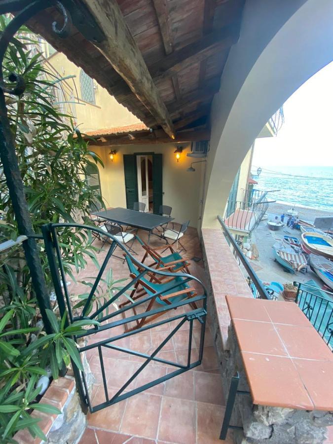 Апартаменты La Casa Al Mare Нерано Экстерьер фото